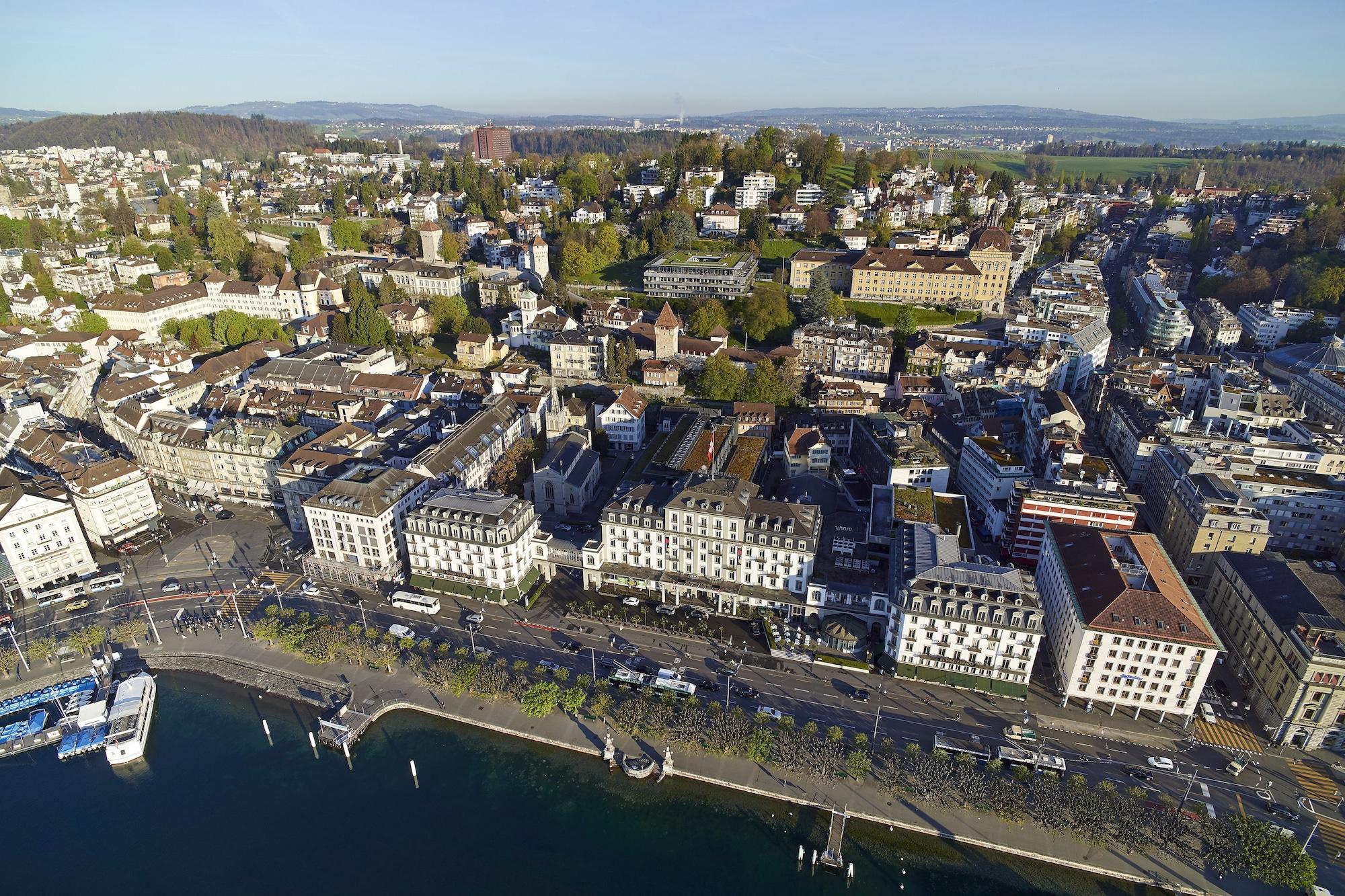 Hotel Schweizerhof Luzern Экстерьер фото