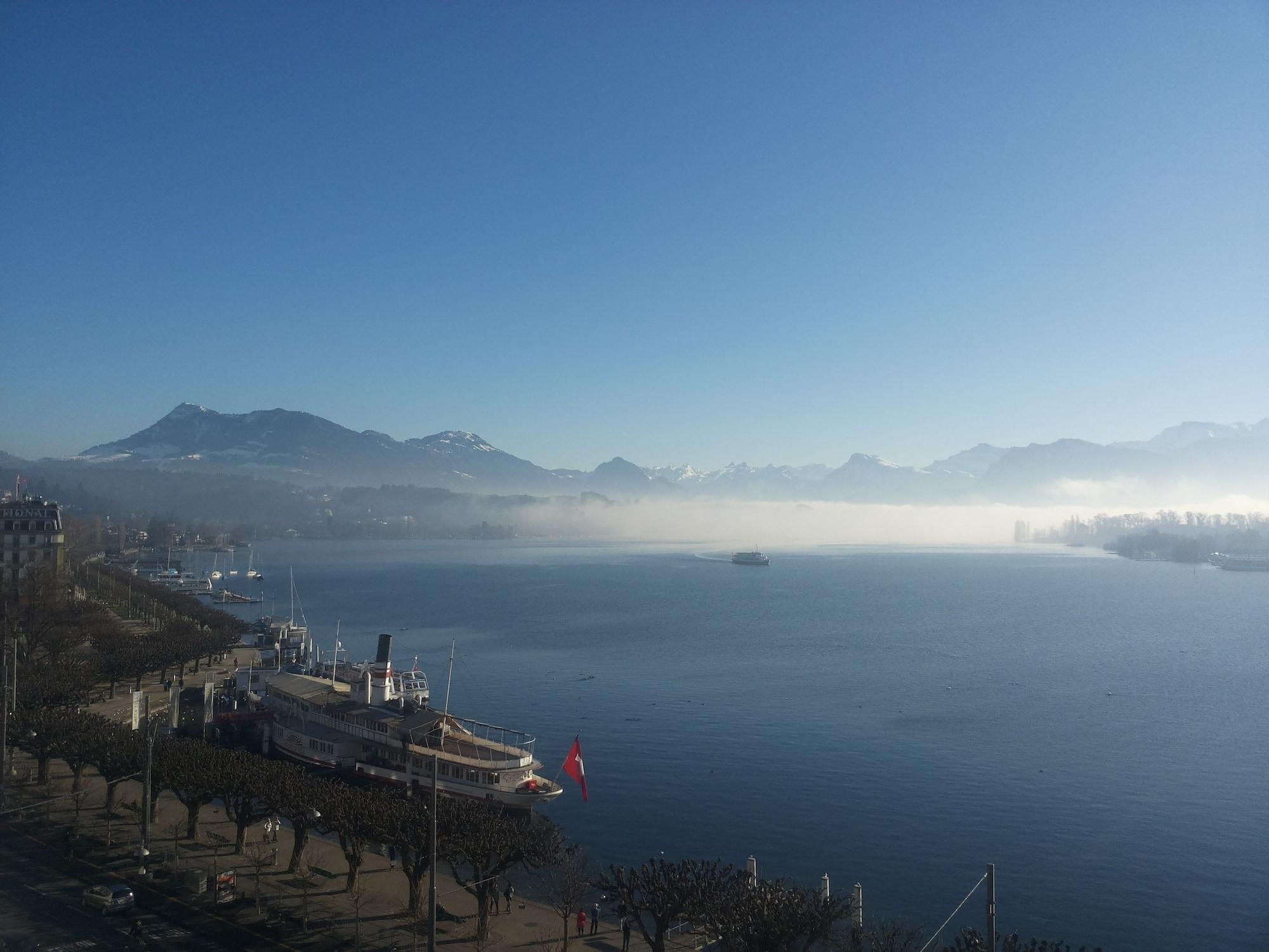 Hotel Schweizerhof Luzern Экстерьер фото View of the Gulf of İzmit