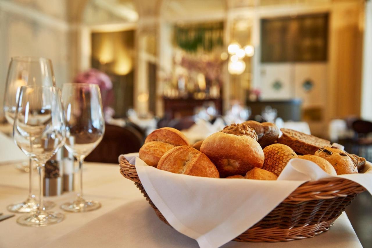 Hotel Schweizerhof Luzern Экстерьер фото Bread basket